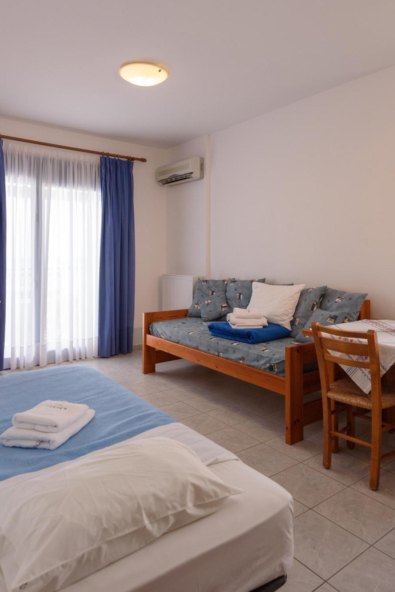 Finikas Studios & Apartments - Kalamaki Holidays Kalamaki (Heraklion) Eksteriør bilde