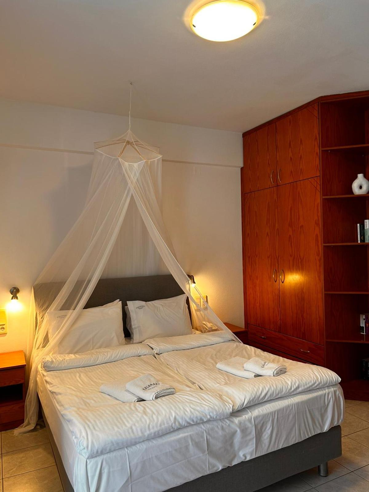 Finikas Studios & Apartments - Kalamaki Holidays Kalamaki (Heraklion) Eksteriør bilde