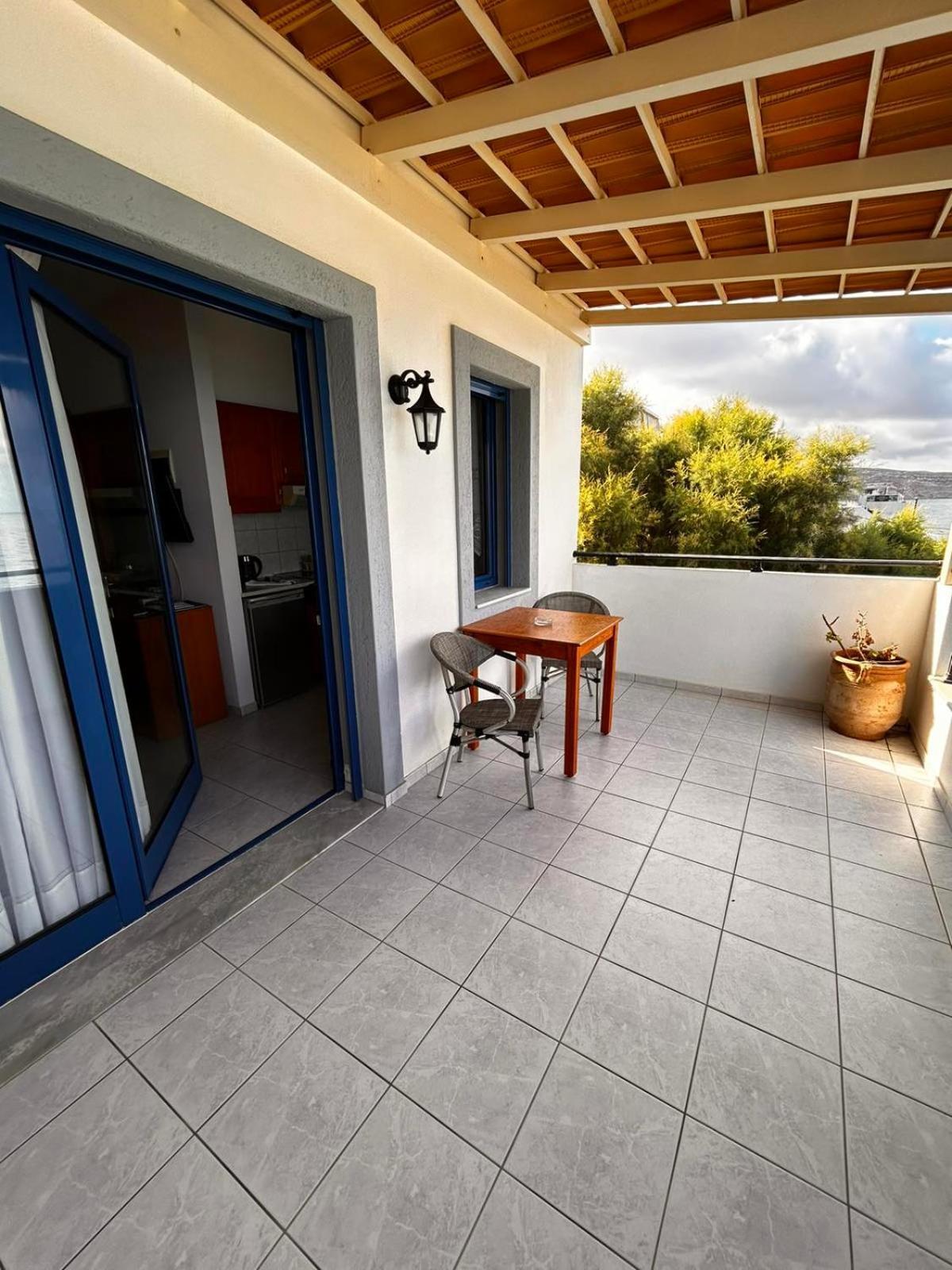 Finikas Studios & Apartments - Kalamaki Holidays Kalamaki (Heraklion) Eksteriør bilde